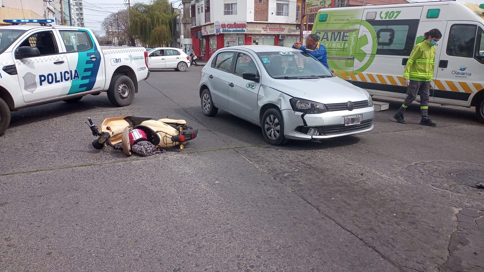 Una Motociclista Hospitalizada Tras Ser Embestida Por Un Auto Canal